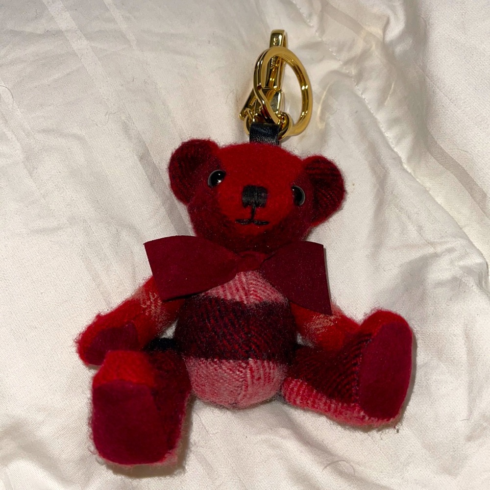 Burberry purse chain